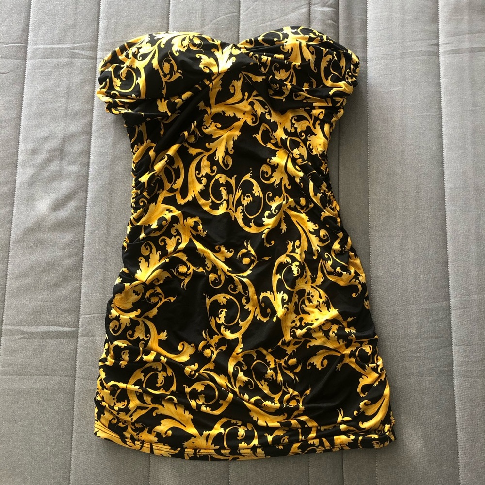 Forever XXI Strapless mini dress